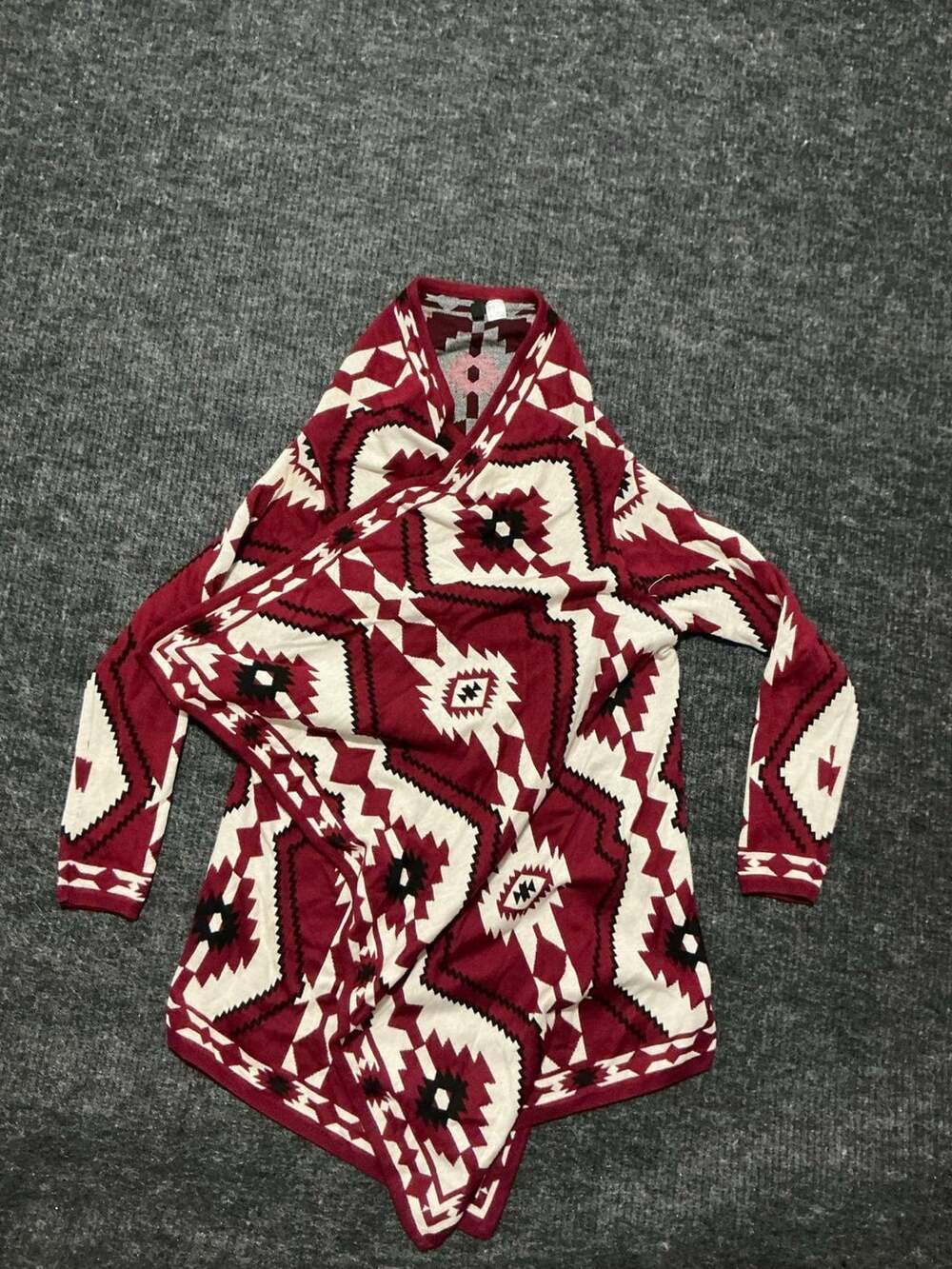 H&M Cardigan Womens Size Medium Burgundy and White Used